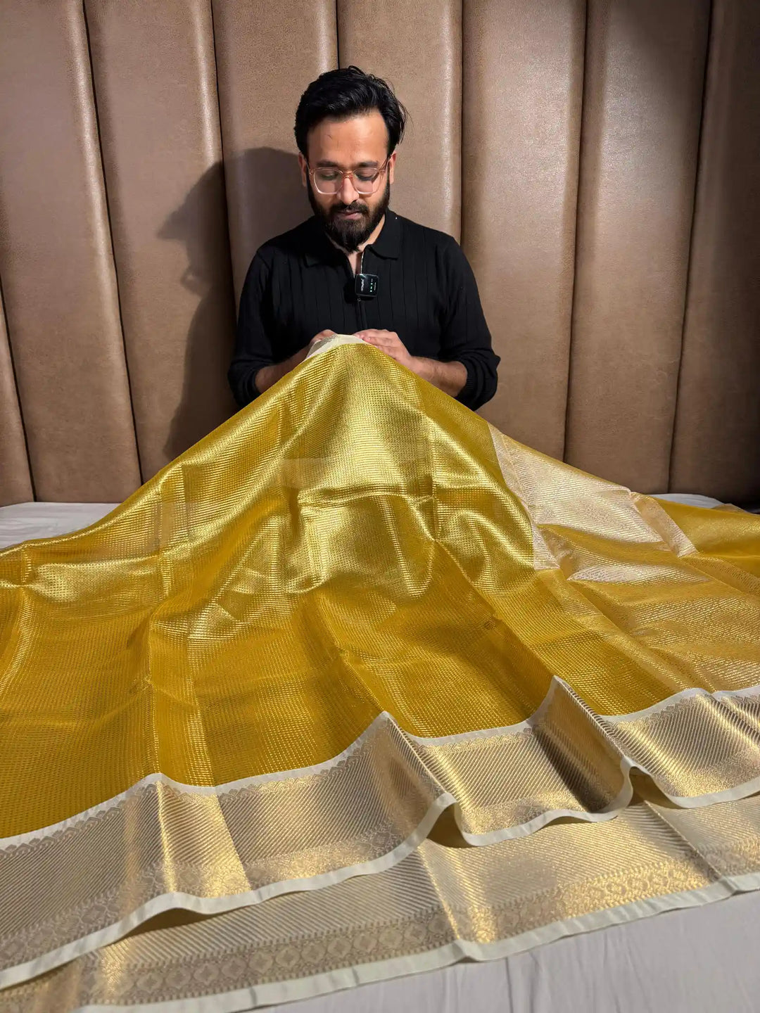 Beautiful Jacquard Weave Banarasi Saree
