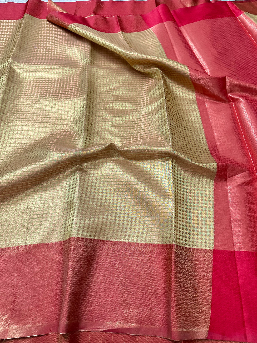 Exclusive Jacquard Weave Banarasi Saree