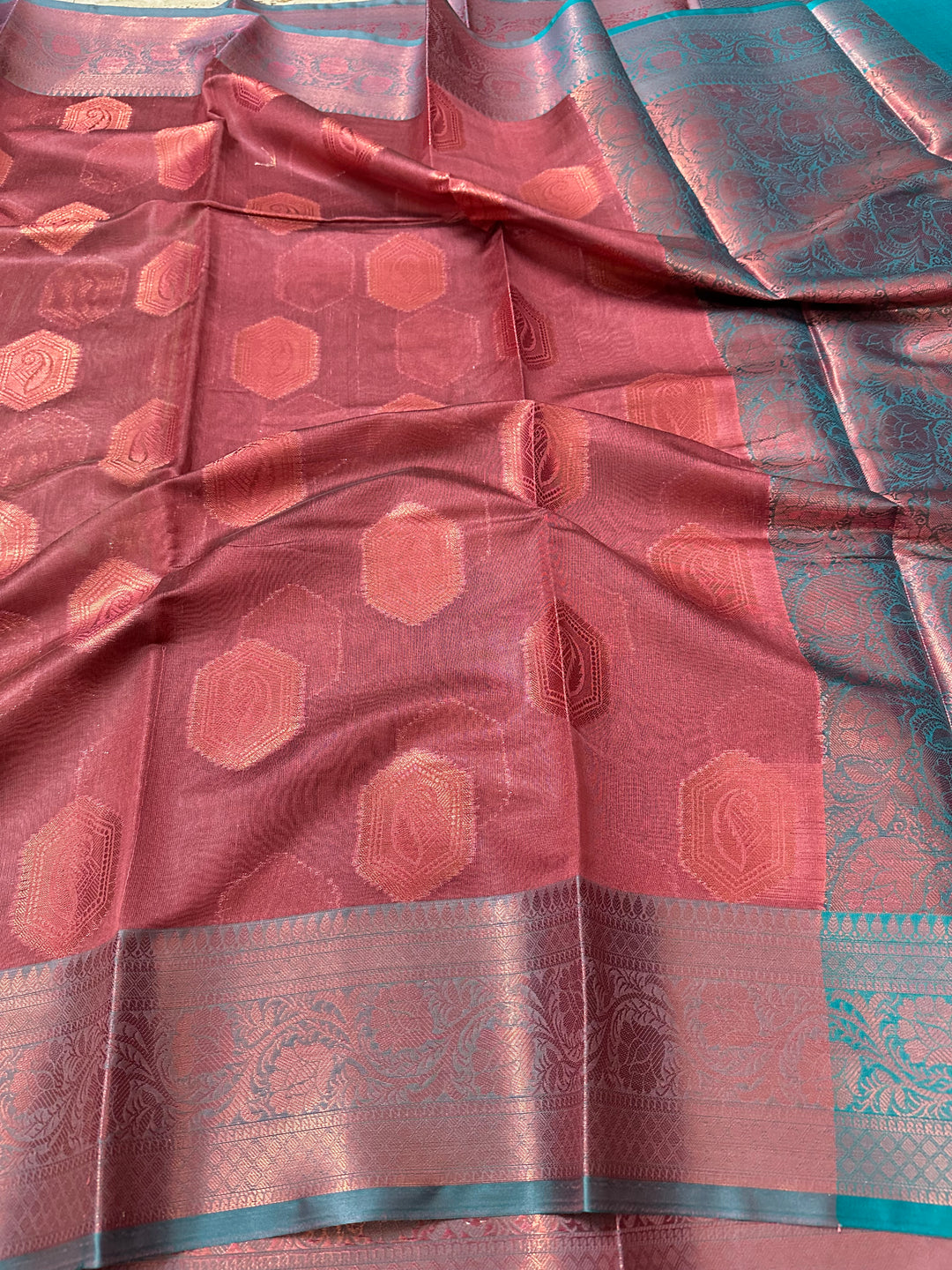 Exclusive Jacquard Weave Banarasi Saree