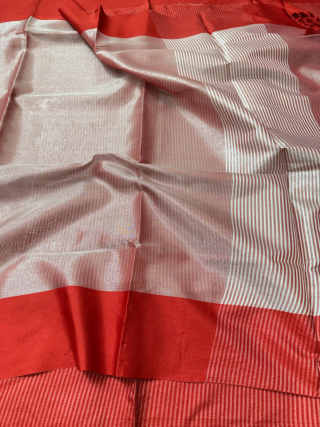 Exclusive Jacquard Weave Banarasi Saree