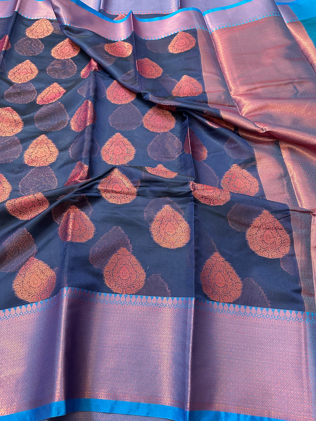 Exclusive Jacquard Weave Banarasi Saree