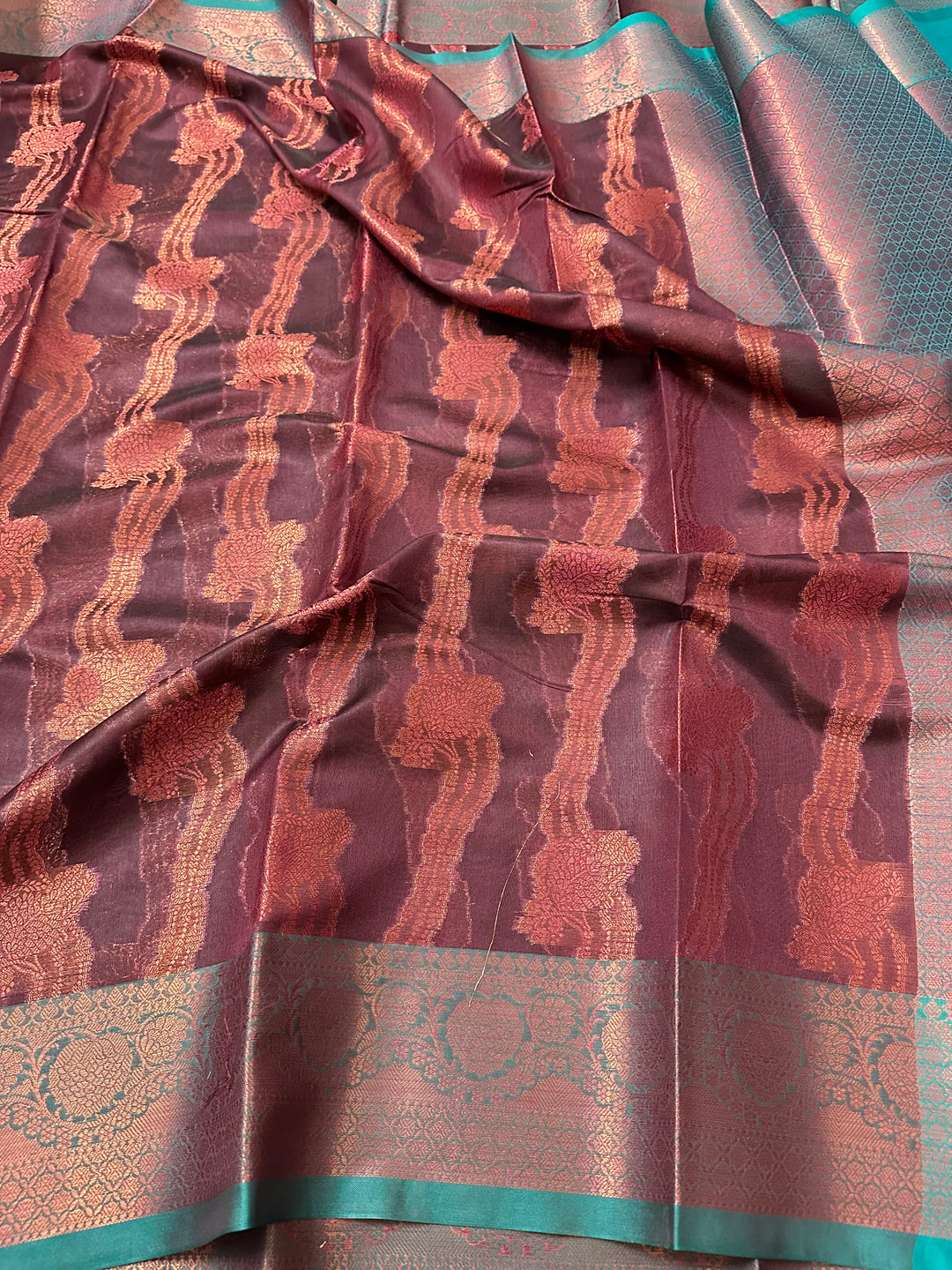 Exclusive Jacquard Weave Banarasi Saree