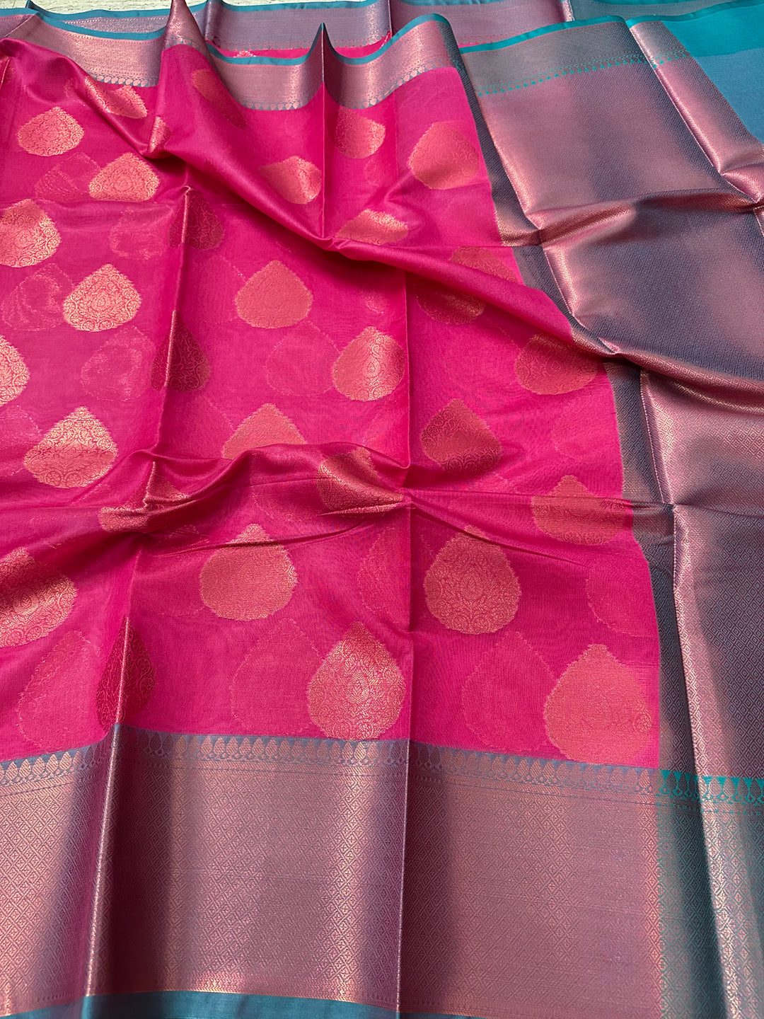 Exclusive Jacquard Weave Banarasi Saree