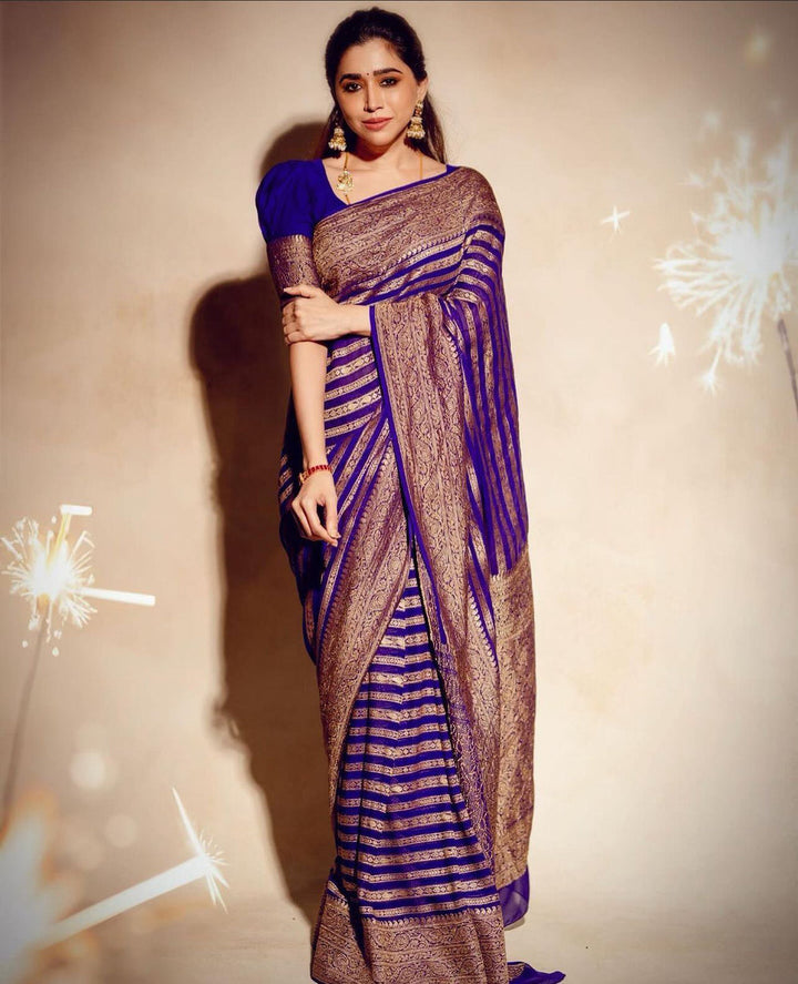 Aarti Ravi mam inspired Warm Silk Stripe Pattern Banarasi Saree