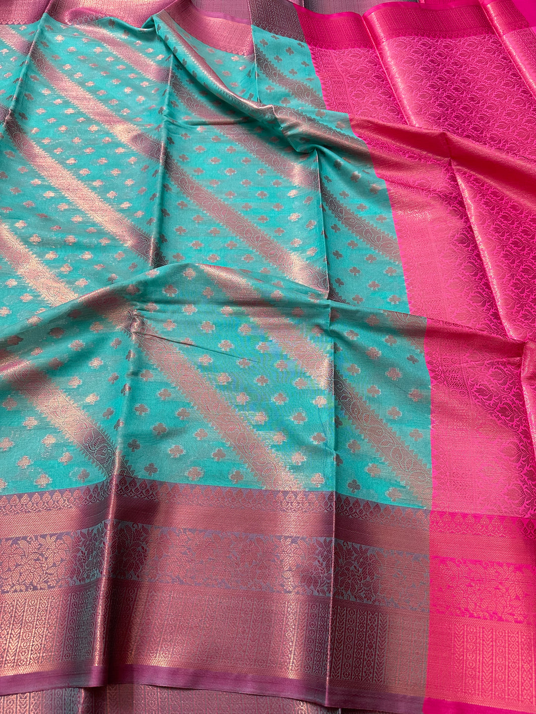 Exclusive Jacquard Weave Banarasi Saree