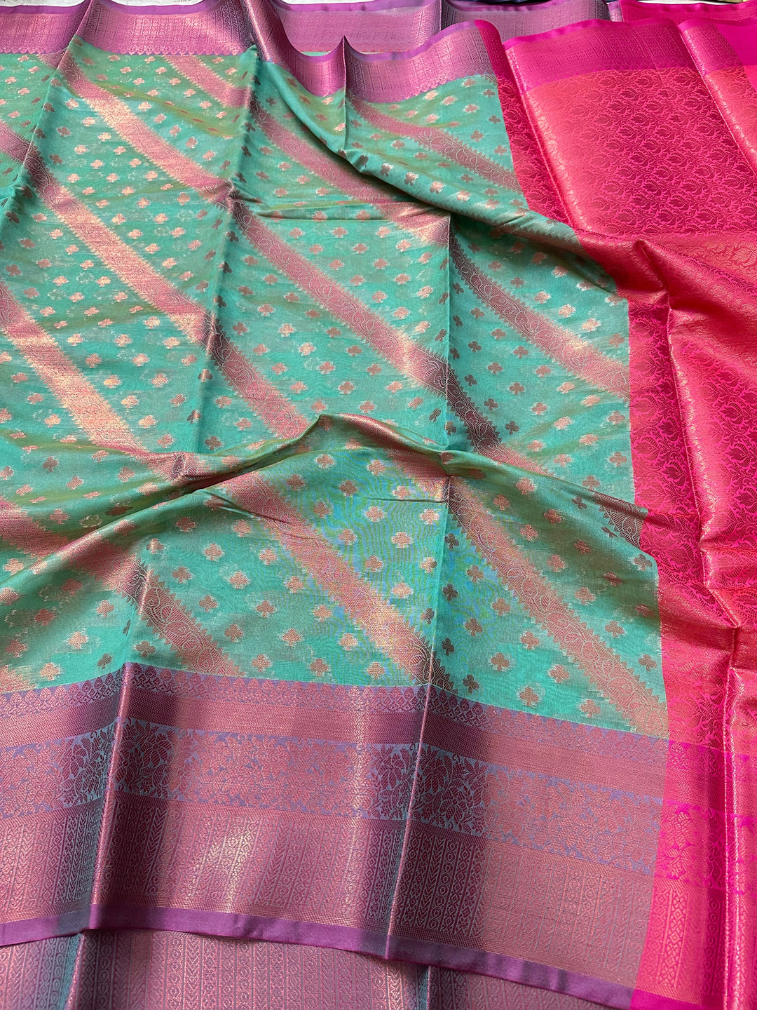 Exclusive Jacquard Weave Banarasi Saree
