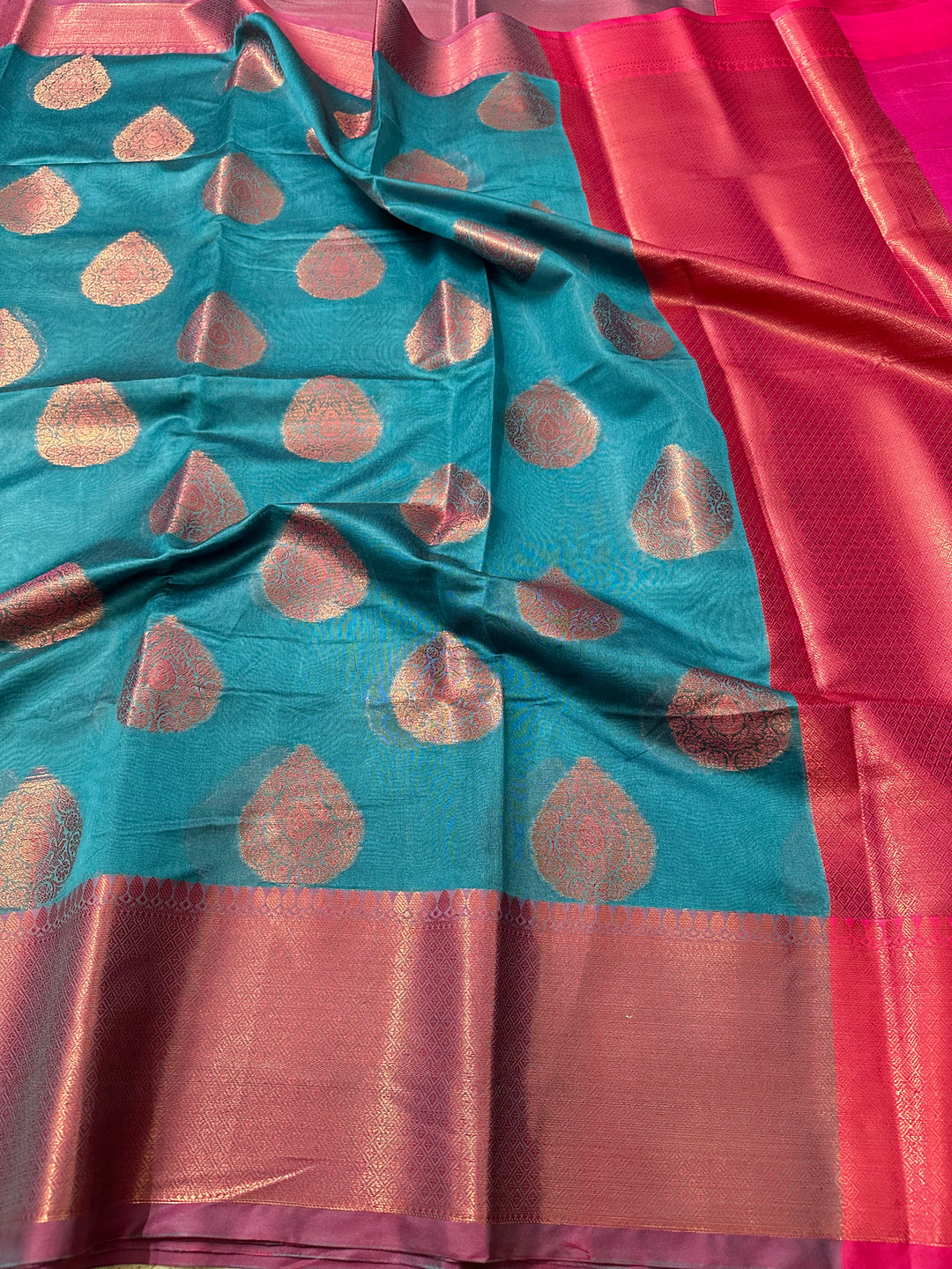 Exclusive Jacquard Weave Banarasi Saree