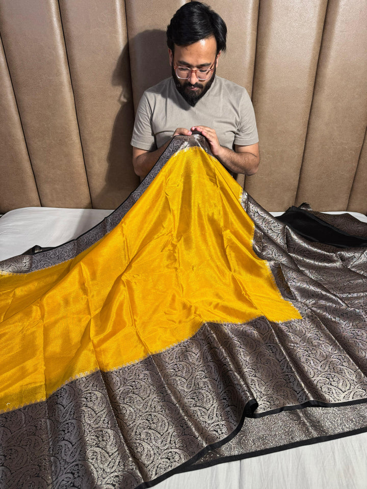 Banarasi Warm Silk Saree with Unique Pallu and Border