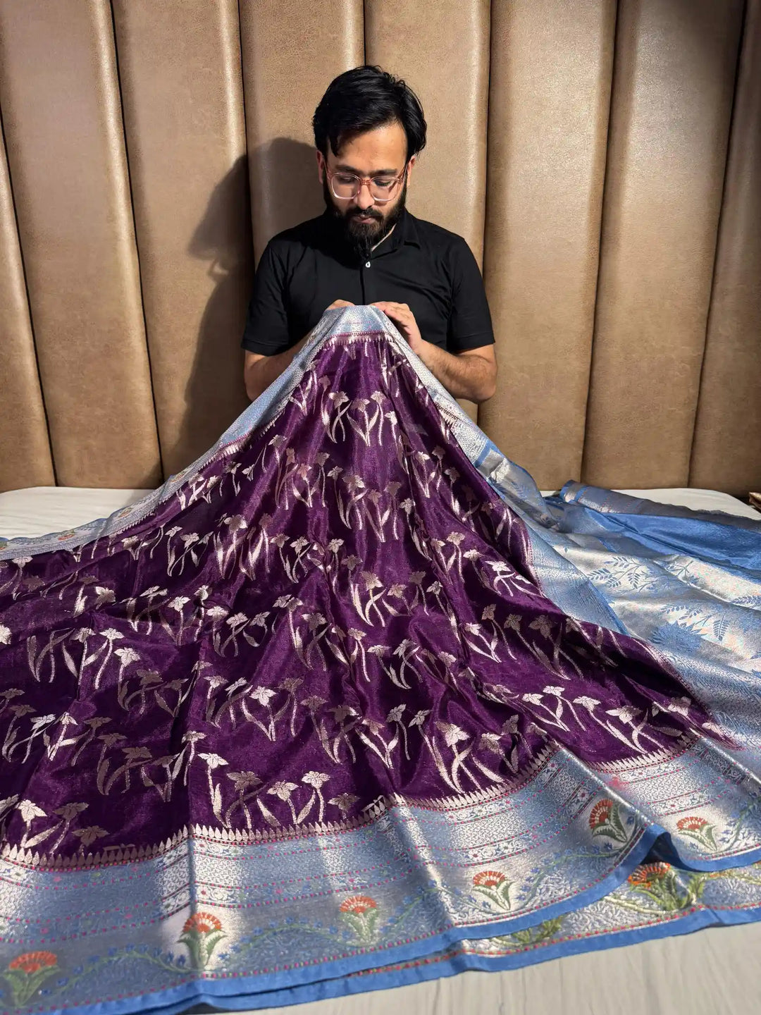 Purple Contrast Chiniya Silk Intricate Weave Banarasi Saree