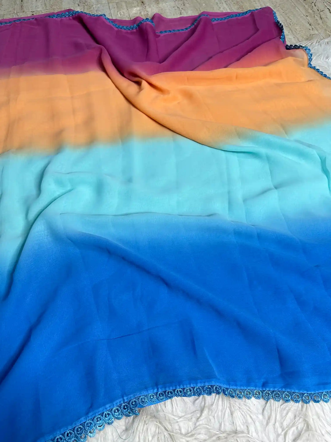 Beautiful Jacquard Weave Banarasi Saree