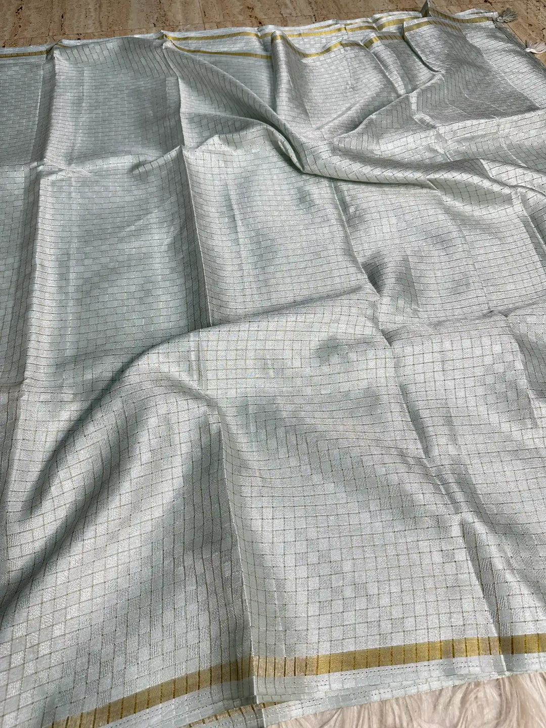 Beautiful Jacquard Weave Banarasi Saree