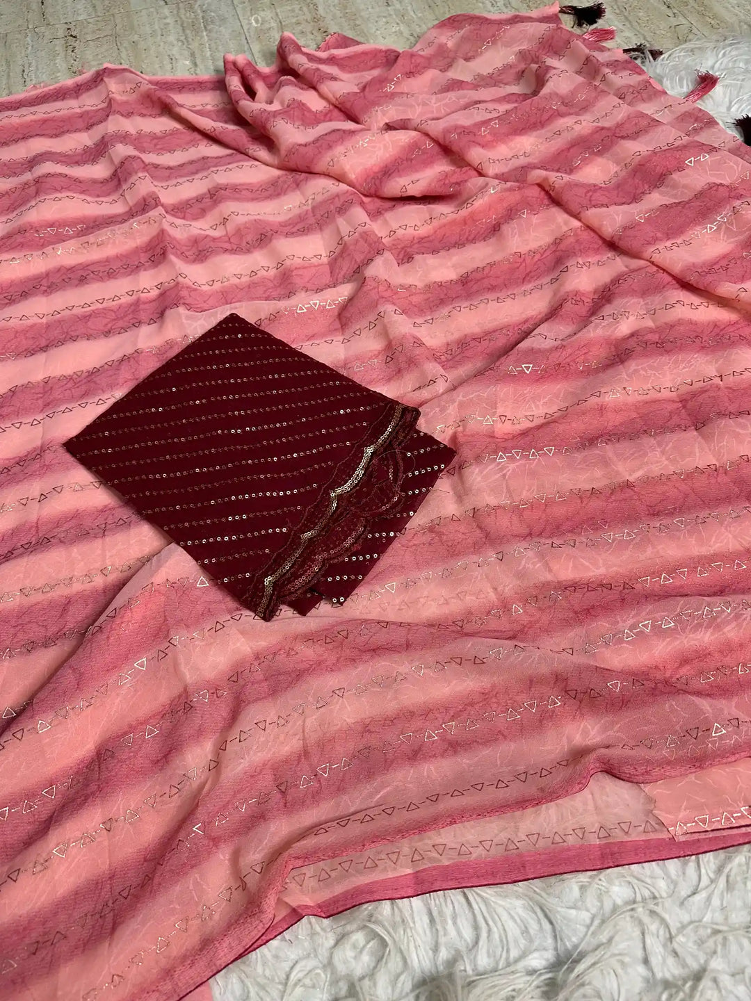 Beautiful Jacquard Weave Banarasi Saree