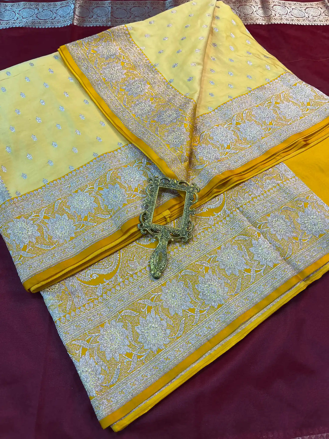 Bridal Lemon Yellow Contrast Satin Silk Buti Design Banarasi Saree