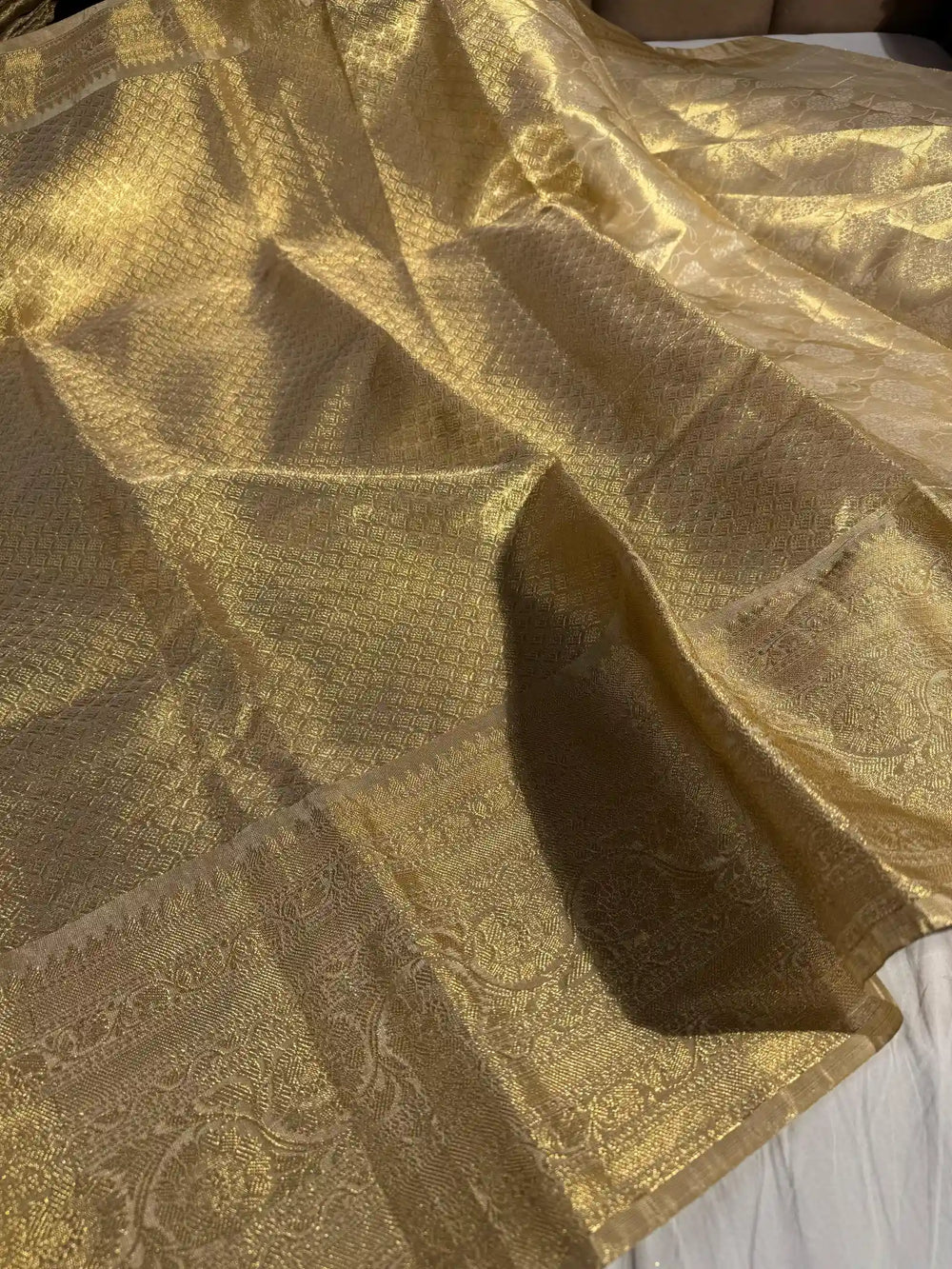 Copper Tissue Silk Saree with Rich Pallu and Blouse
