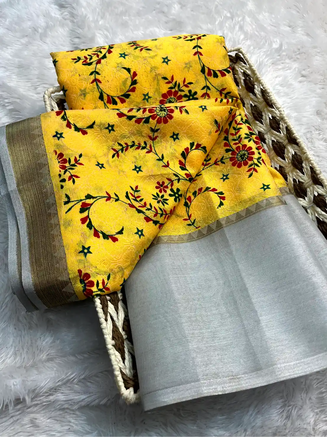 Eccentric Soft Silk Designer Printed Banarasi Saree