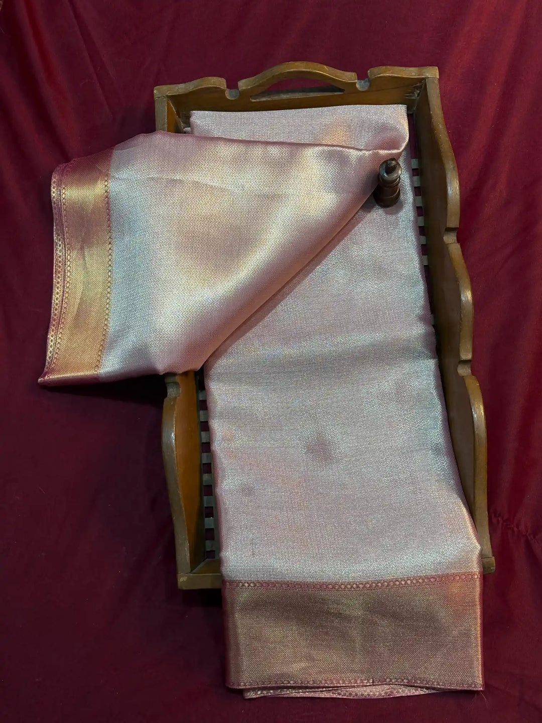 Eccentric Soft Tissue Traditional Jacquard Banarasi Saree