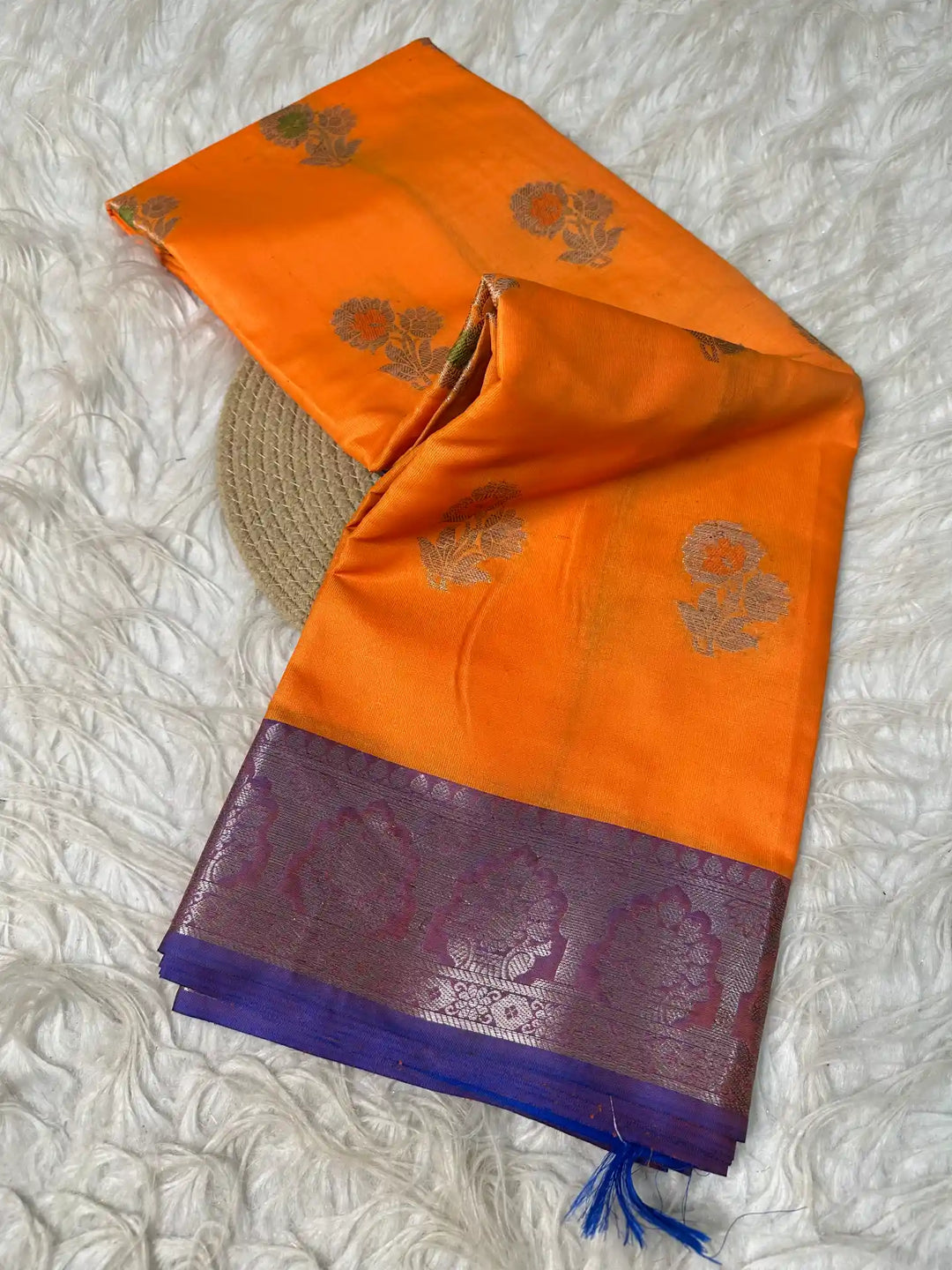 Exclusive Jacquard Weave Banarasi Saree