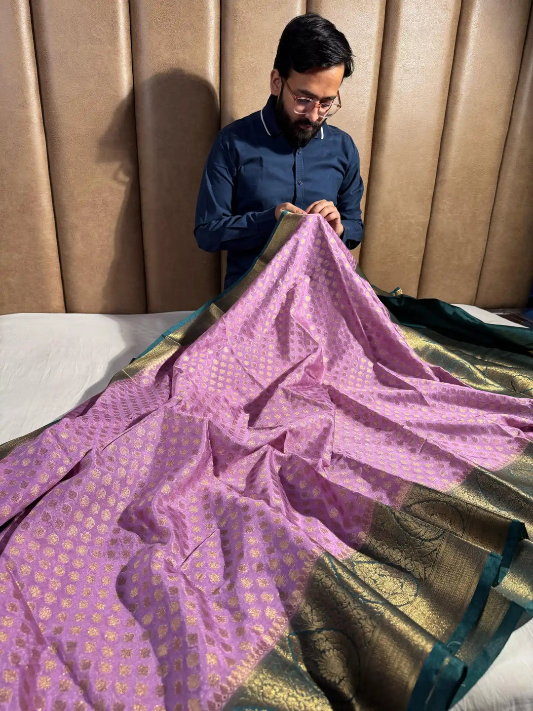 Lavender Colour Shade Warm Silk Banarasi Saree