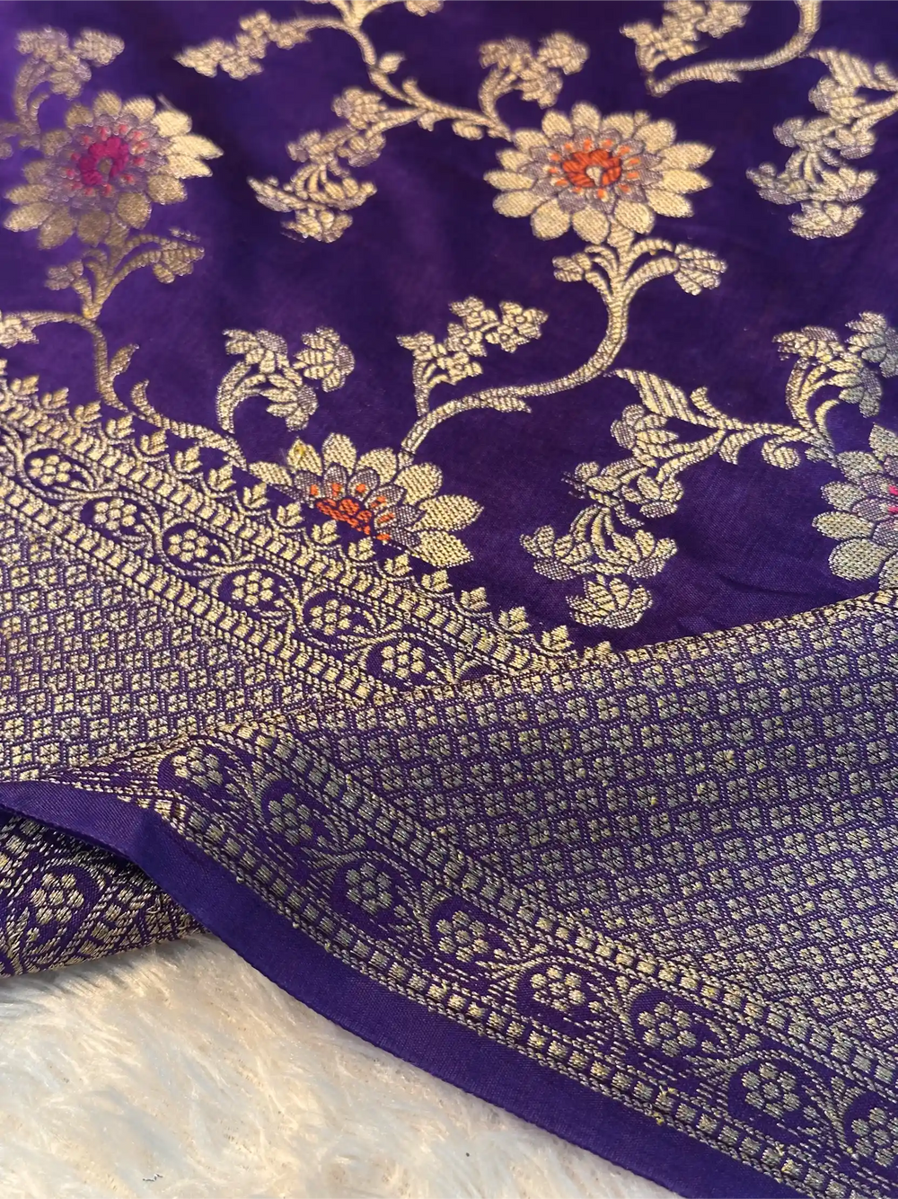 Light Violet Warm Silk Floral Meenakari Banarasi Saree