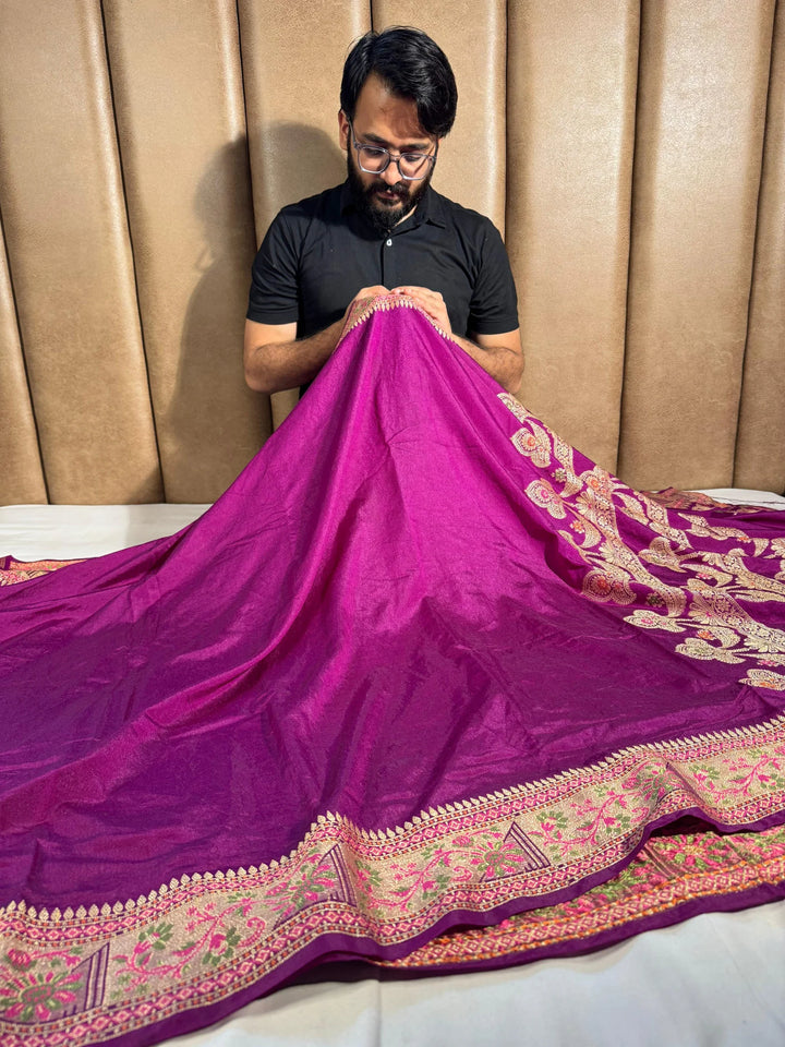 Light Purple Warm Silk Golden Zari Border & Floral Motifs Banarasi Saree