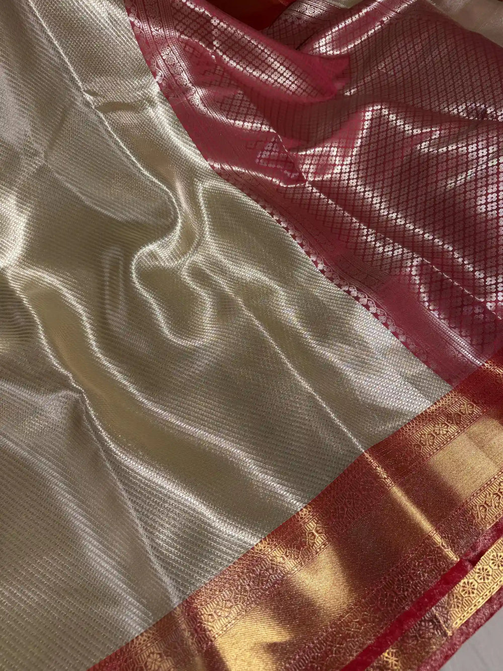 Luxurious Gold Tissue Silk aree with Premium Maroon Border and Pallu