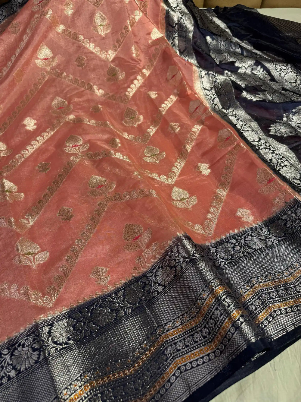 Mauve Peach Banarasi Chiniya Silk Saree with Rich Pallu and Blouse