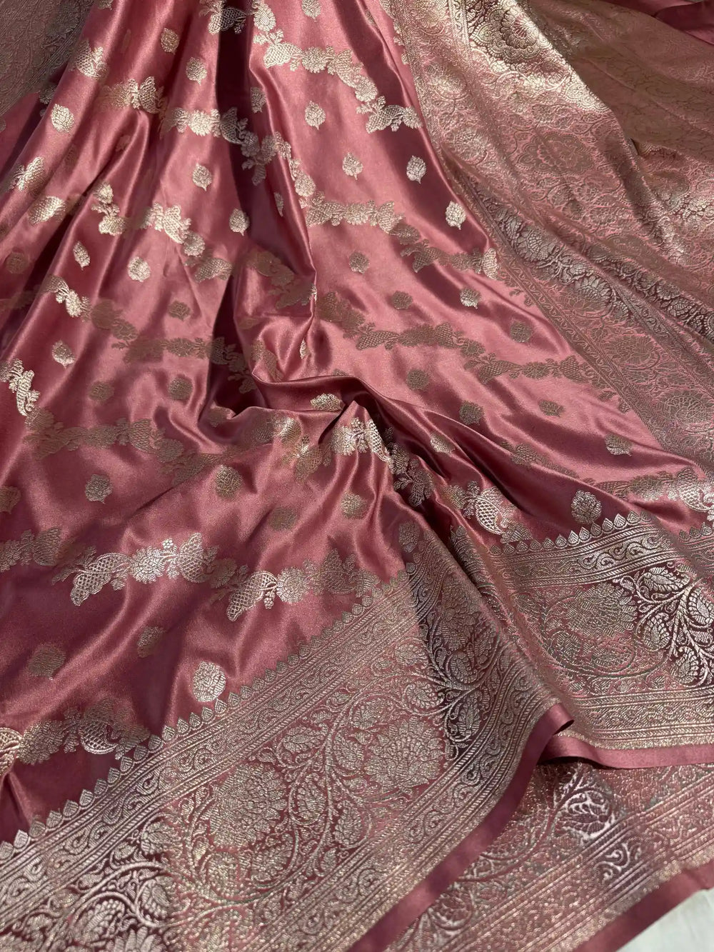 Mauve Shade Pretty Mashru Silk Saree