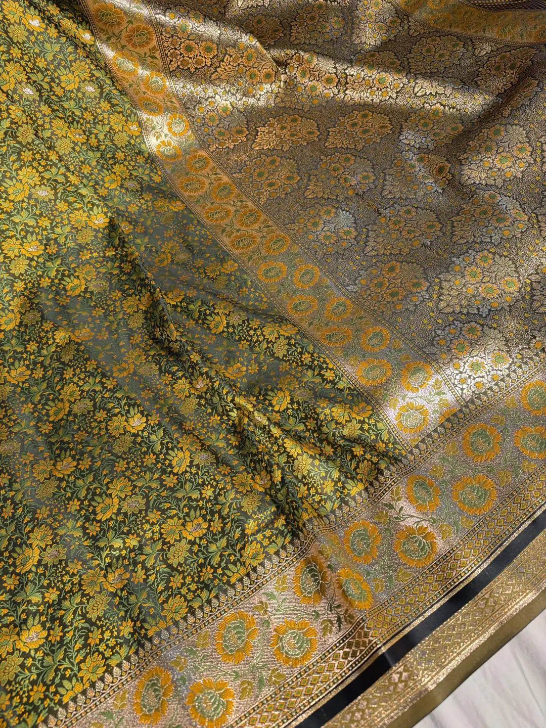 Mehandi Green Banarasi Pashmina Embossed Katan Silk Saree with Rich Pallu and Blouse