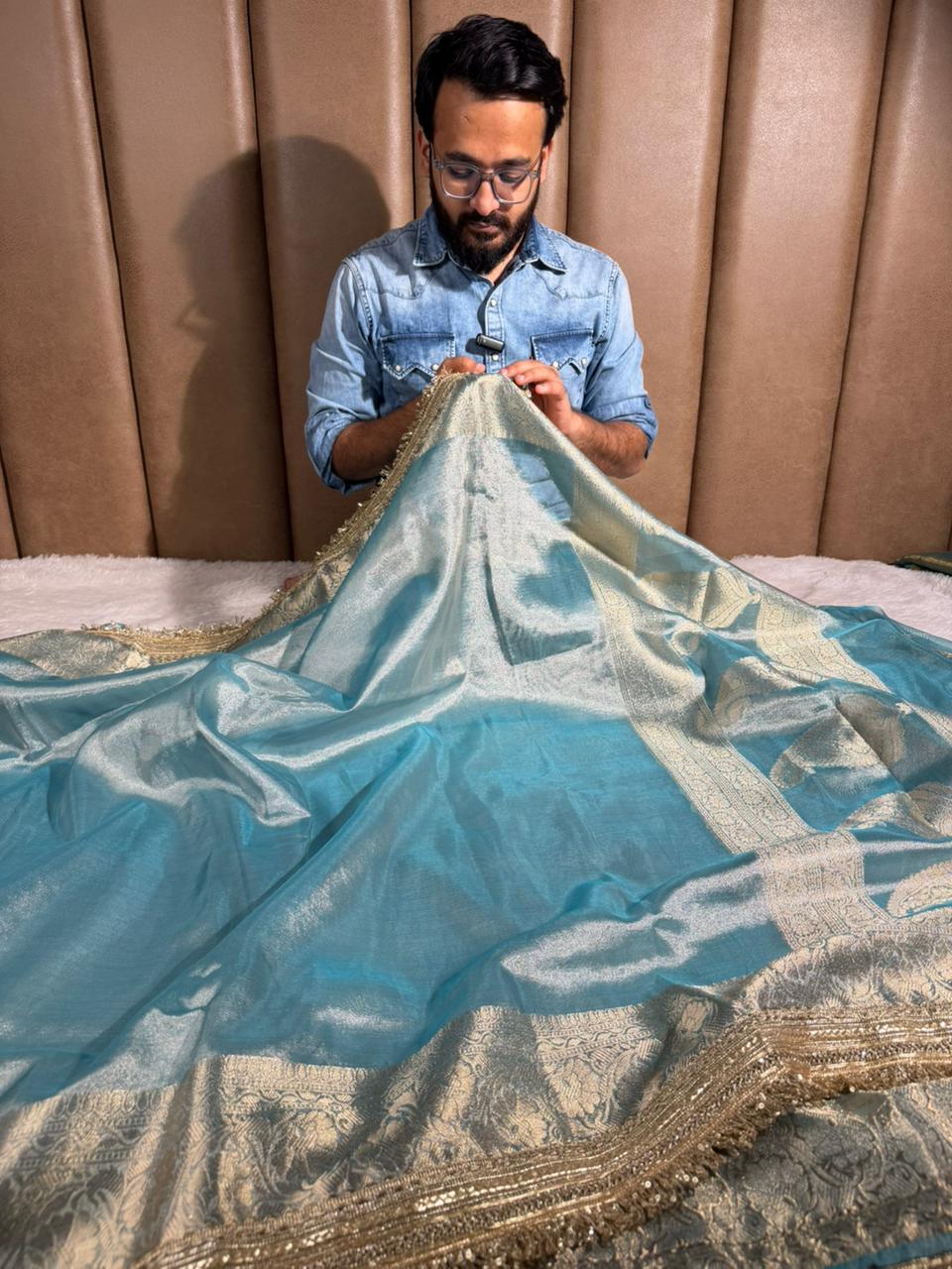 Metallic Green Tissue Silk Zari Jacquard Lace Work Banarasi Saree