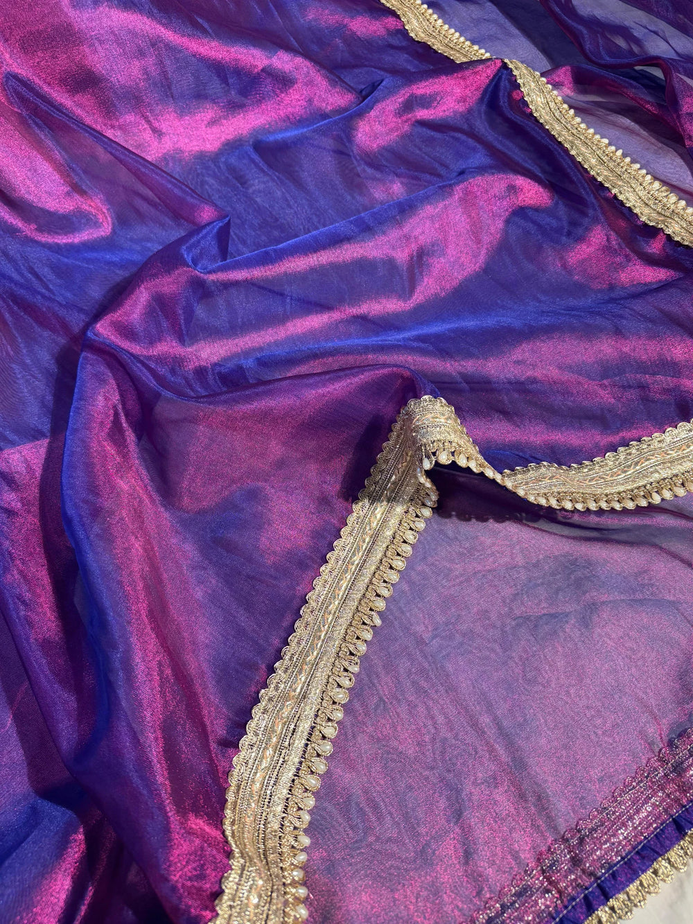 Never seen before baigani premium tissue silk saree with zari pallu and blouse