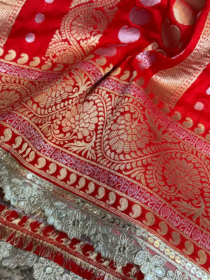 Nita Ambani Banarasi Georgette Silk Saree with Lace Work