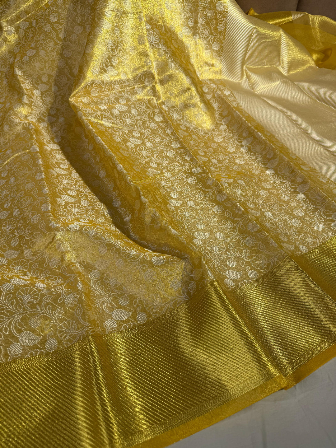 Original Banarasi Tissue Weaved Chikankari Saree with Rich Pallu & Blouse