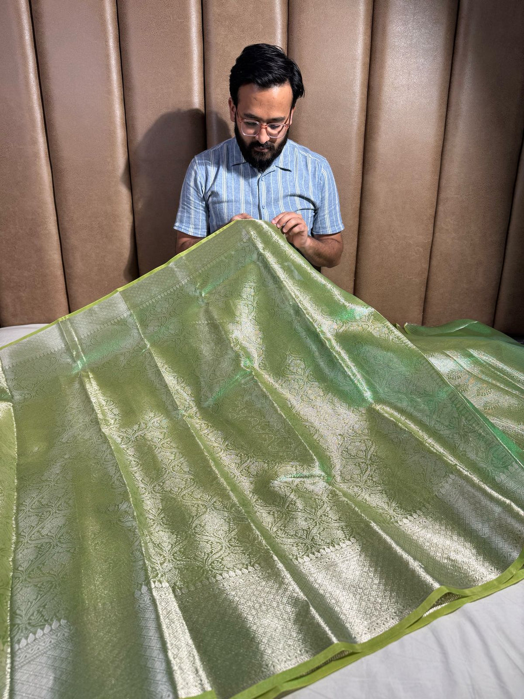 Parrot Green Dual Shade glass tissue silk