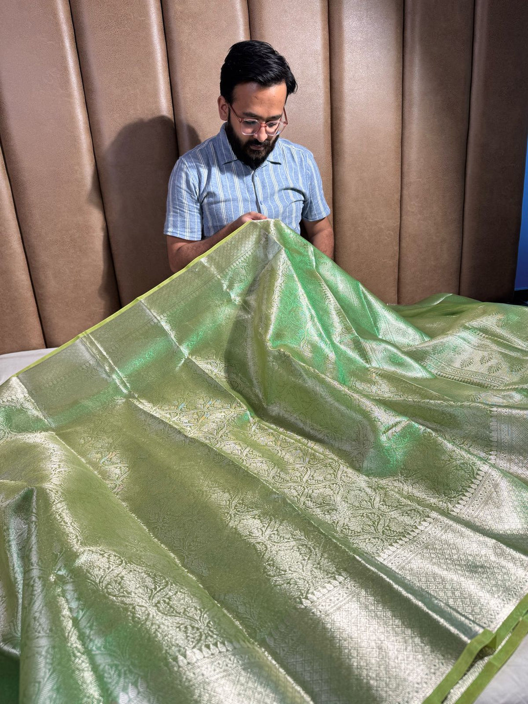 Parrot Green Dual Shade glass tissue silk