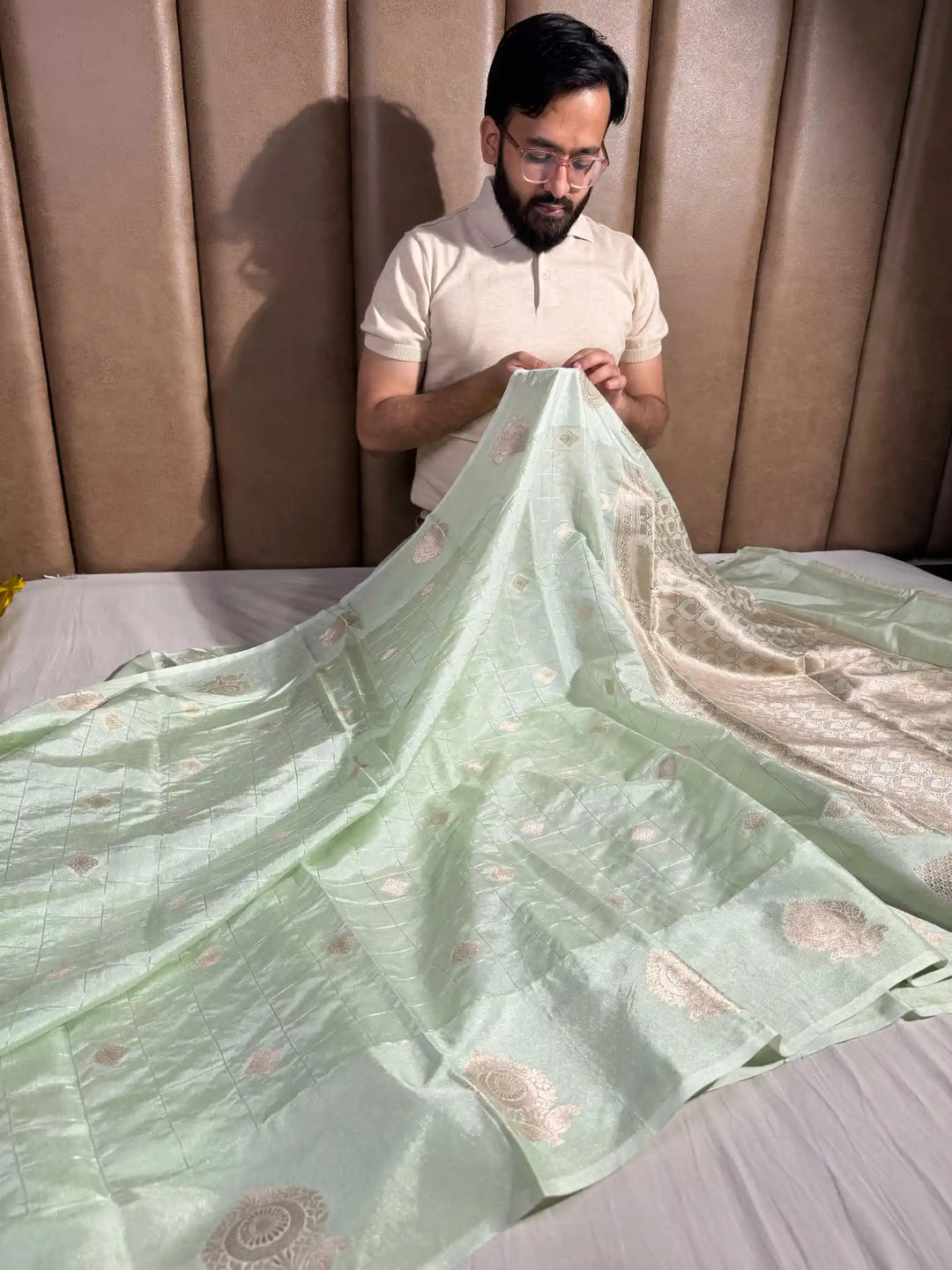 Pastel Sea Green Premium Chiniya Silk Saree with Rich Pallu and Blouse