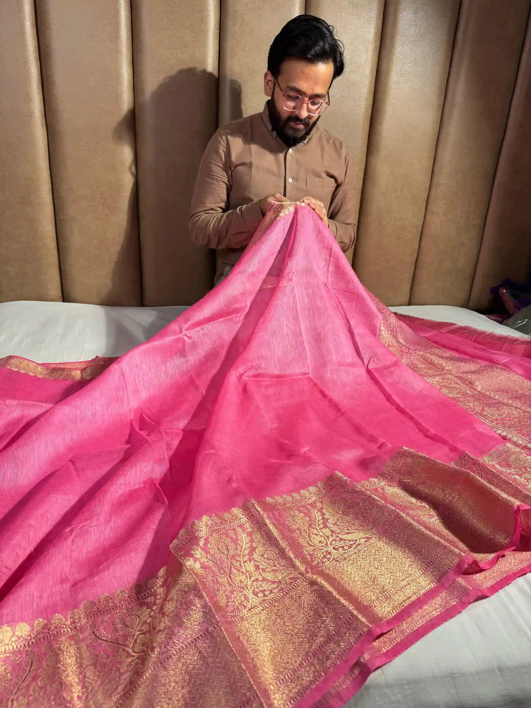Pink Pure Banarasi Linen Silk Saree with Rich Pallu and Blouse