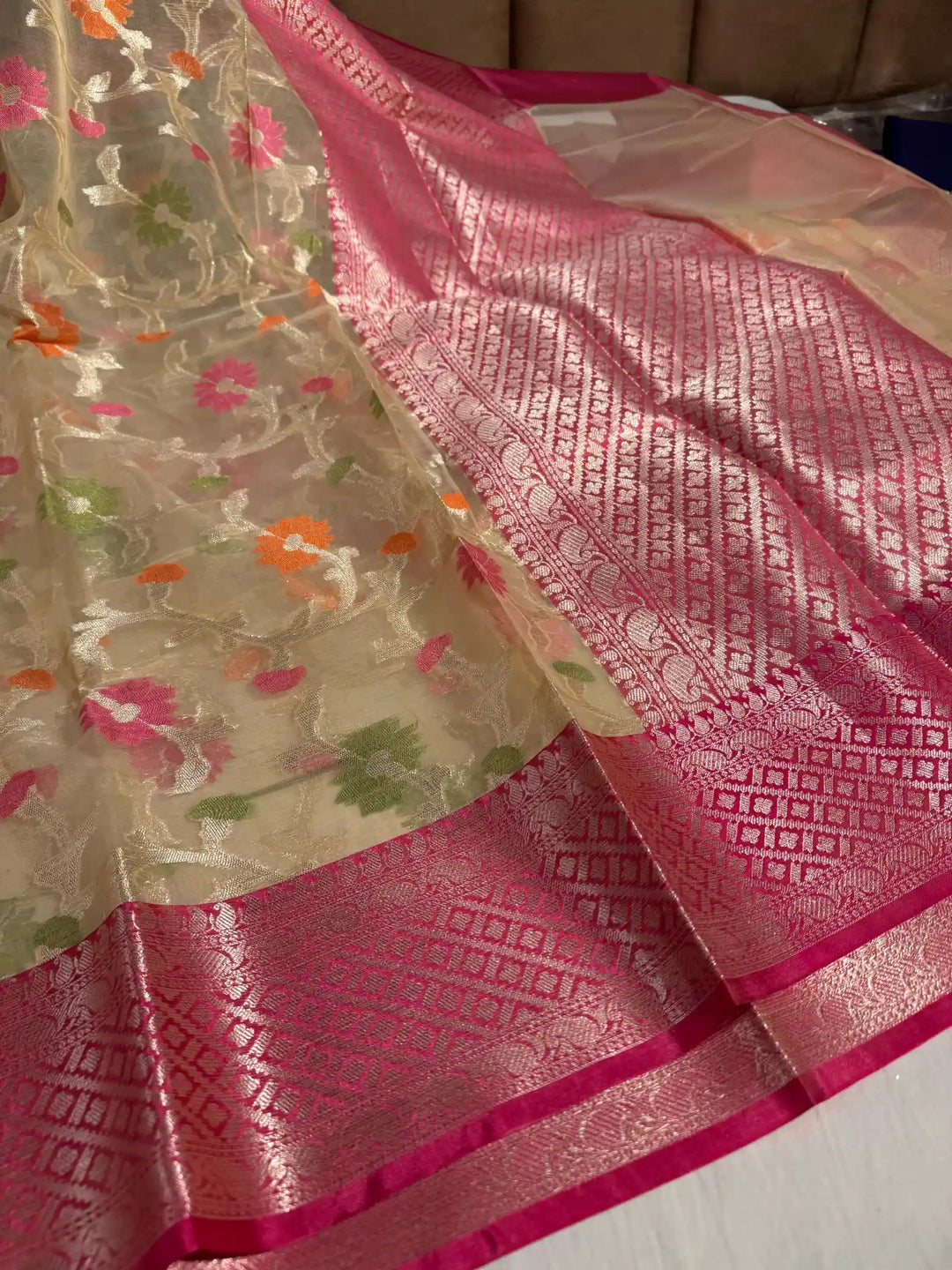 Premium Banarasi Organza Saree with Rich Pallu and Blouse