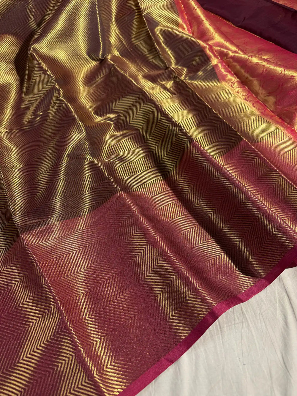 Premium Glass Tissue Silk Saree with Contrast Rich Pallu and Blouse