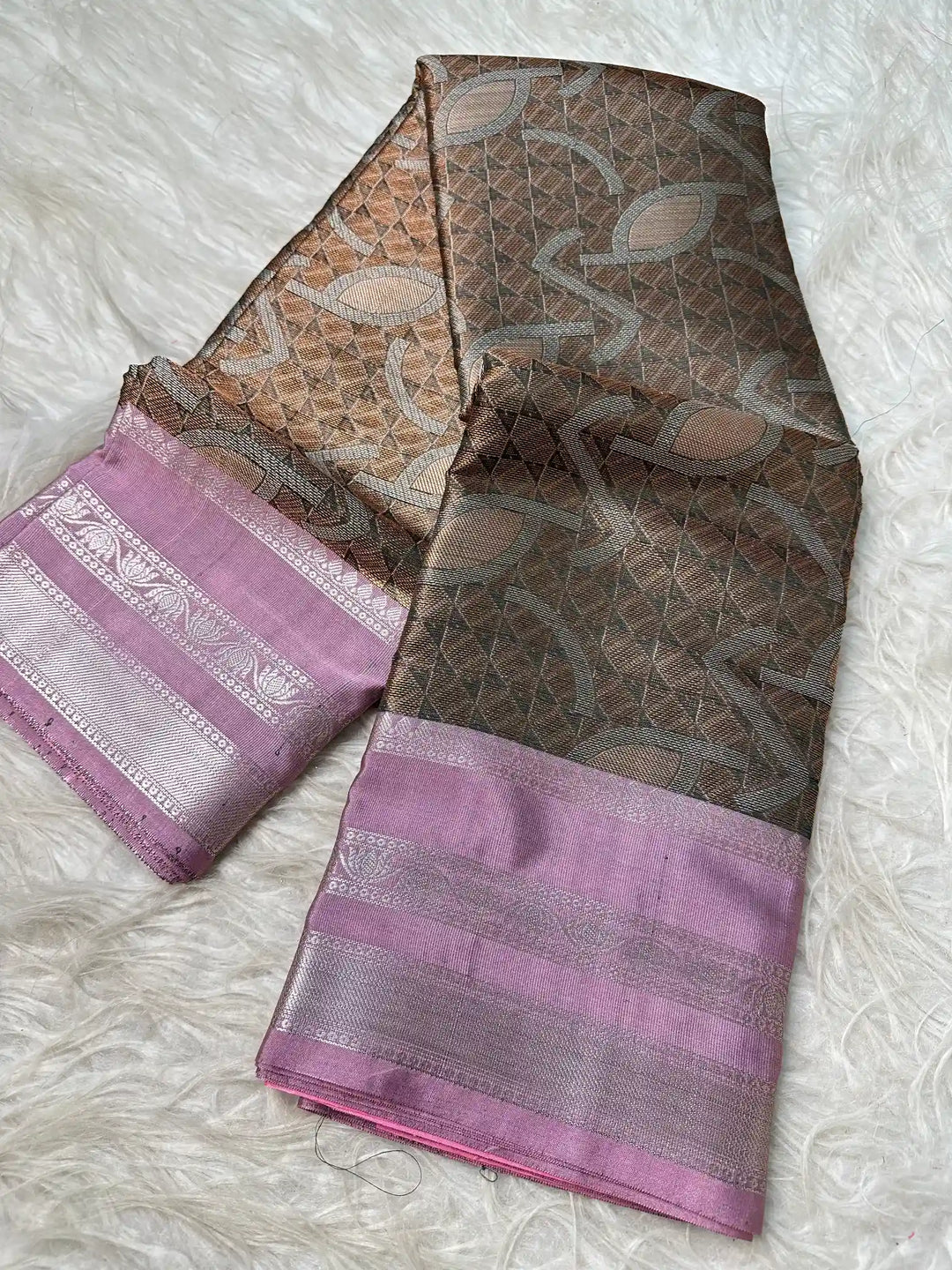 Premium Jacquard Weave Banarasi Saree