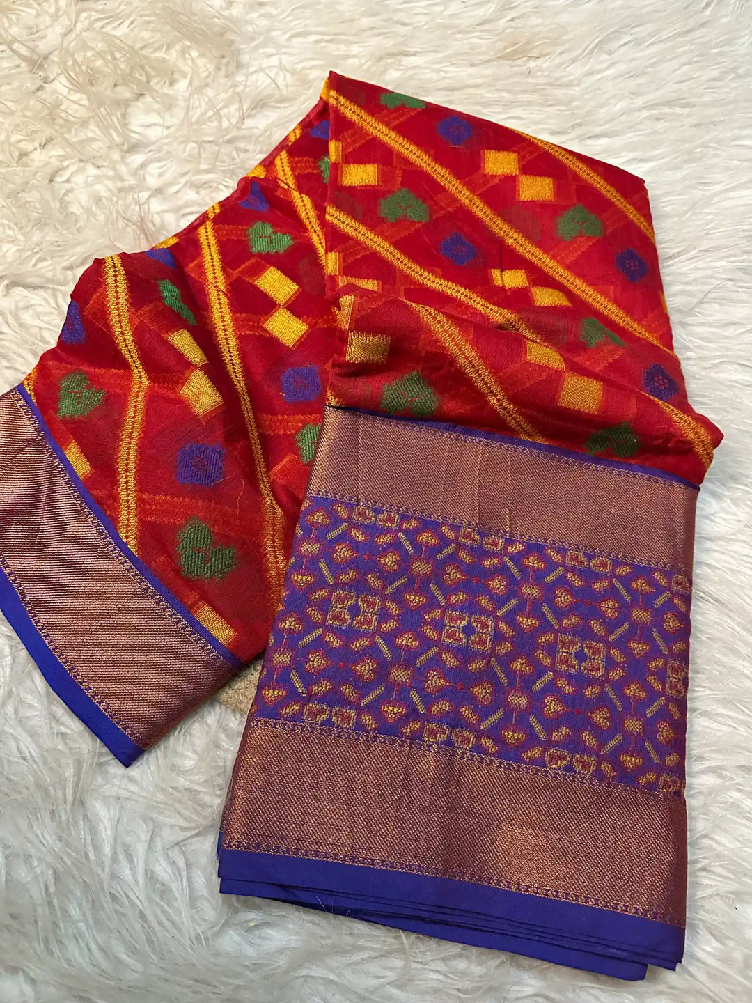 Premium Jacquard Weave Banarasi Saree