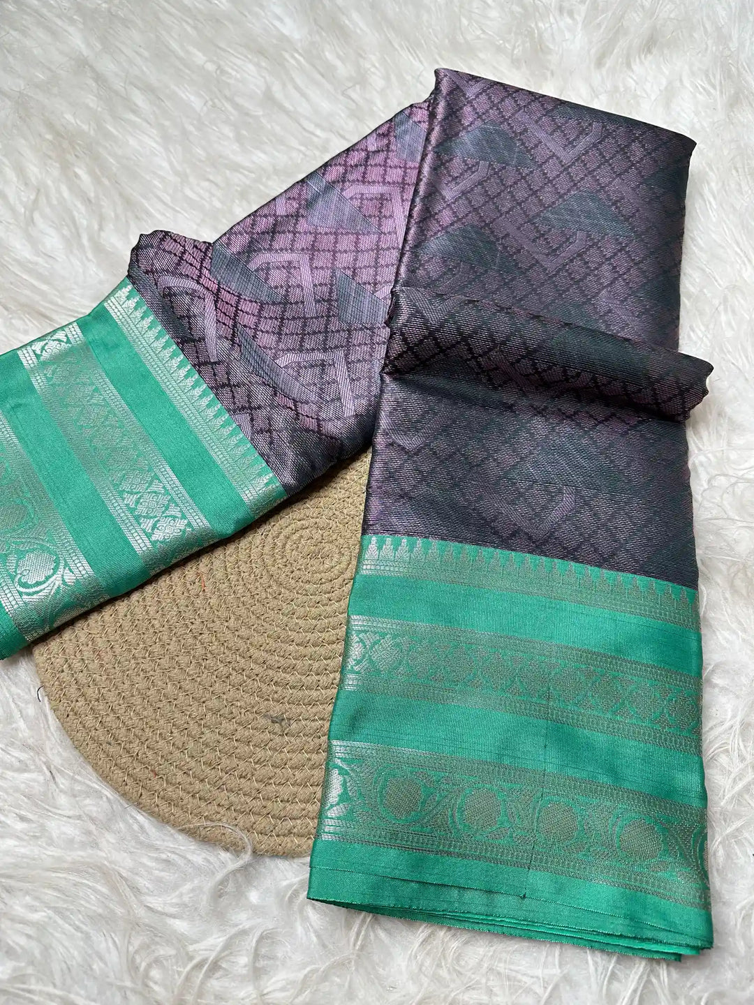 Premium Jacquard Weave Banarasi Saree