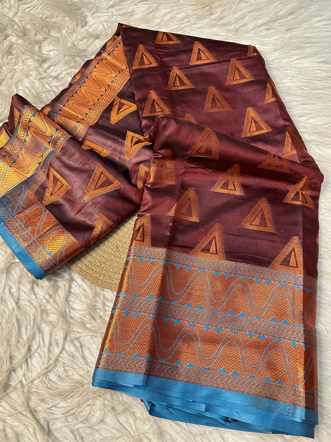 Premium Jacquard Weave Banarasi Saree