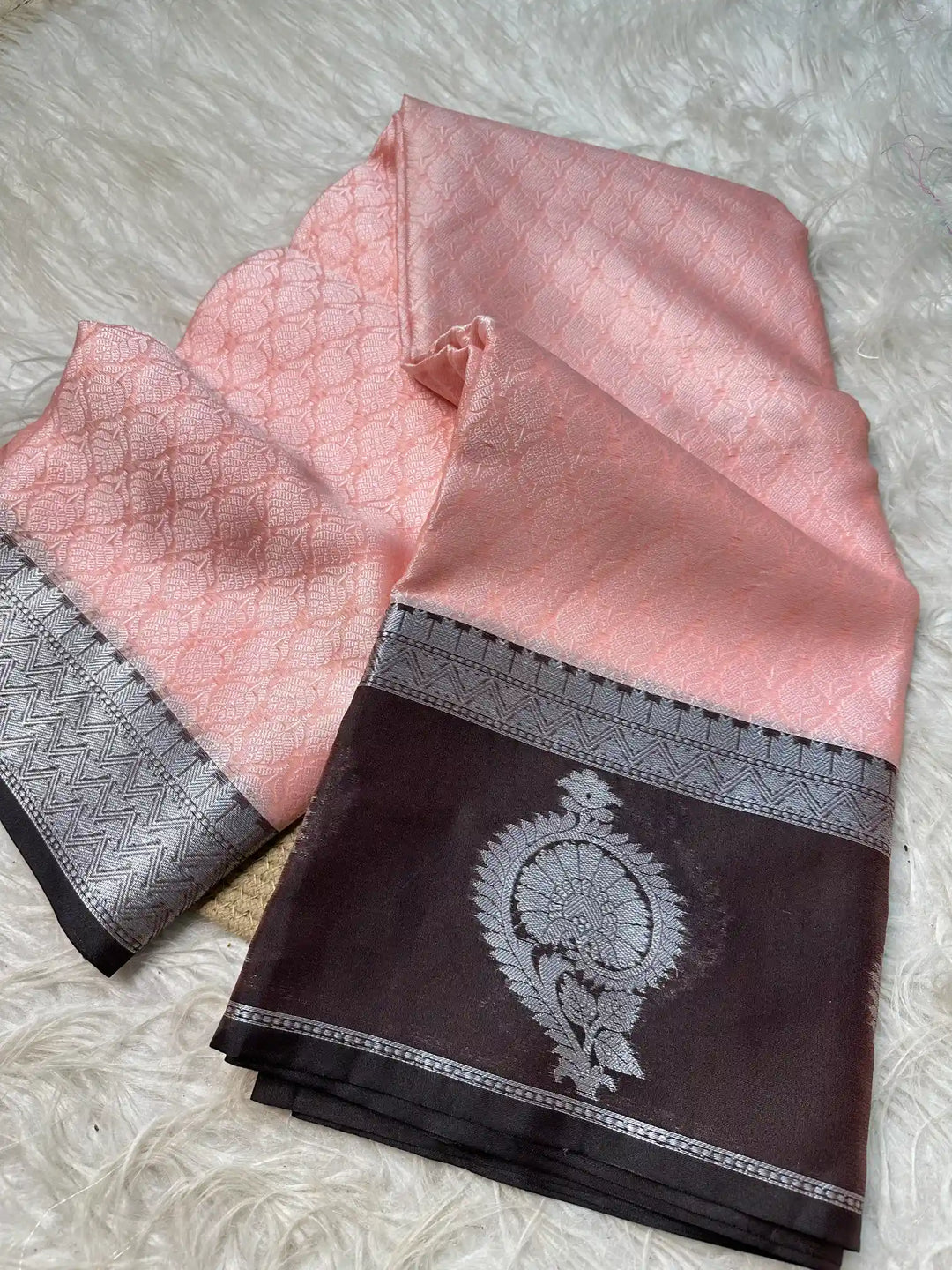 Premium Jacquard Weave Banarasi Saree