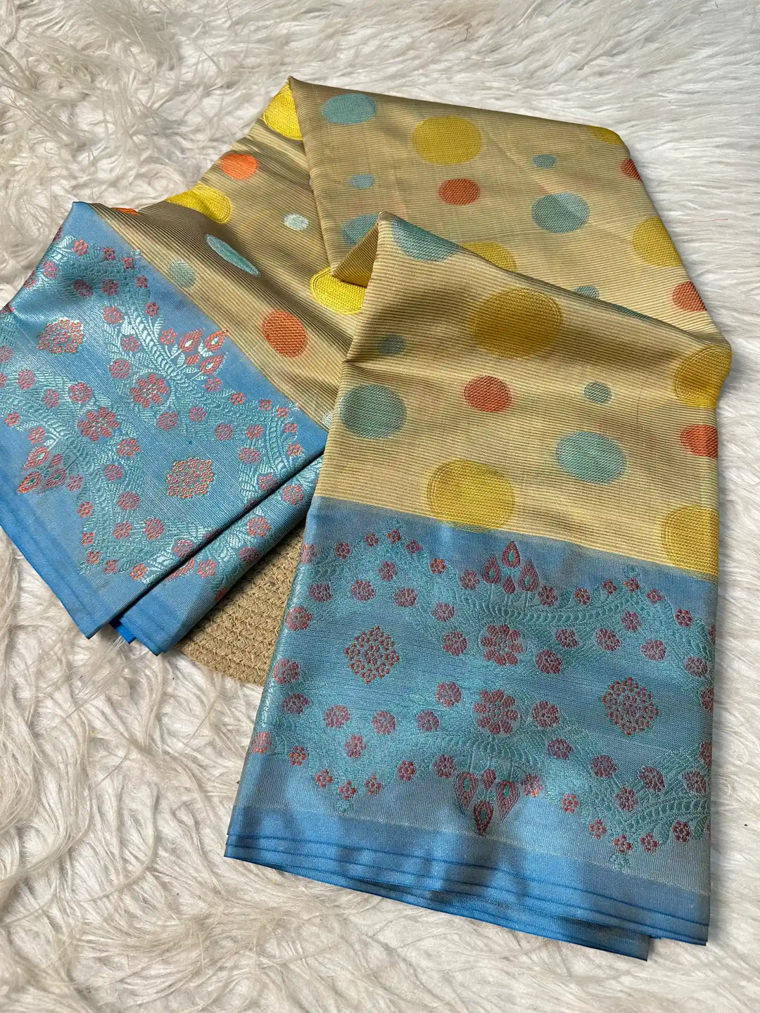 Premium Jacquard Weave Banarasi Saree