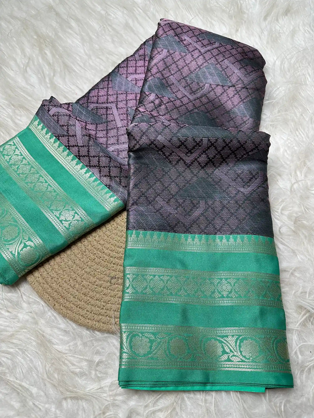 Premium Jacquard Weave Banarasi Saree