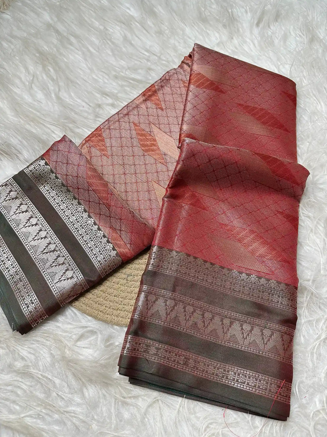 Premium Jacquard Weave Banarasi Saree