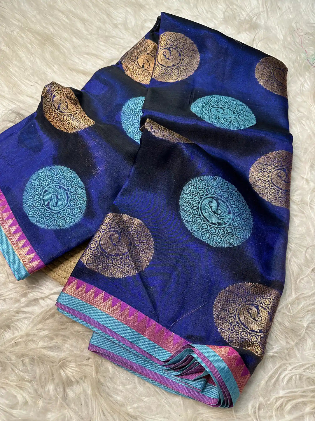 Premium Jacquard Weave Banarasi Saree