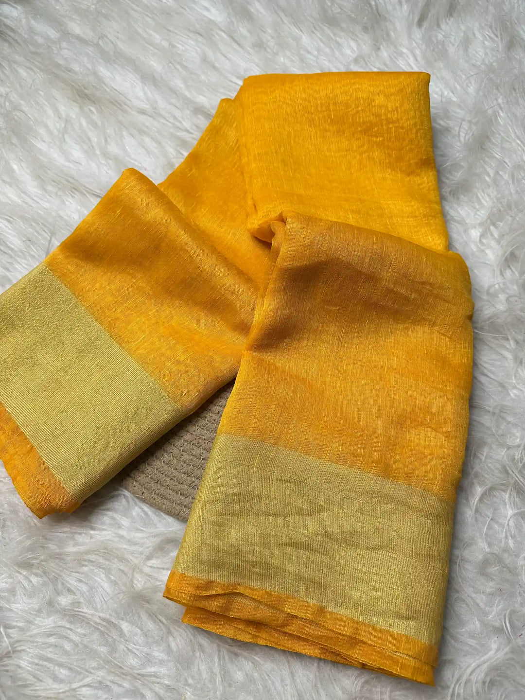 Premium Jacquard Weave Banarasi Saree