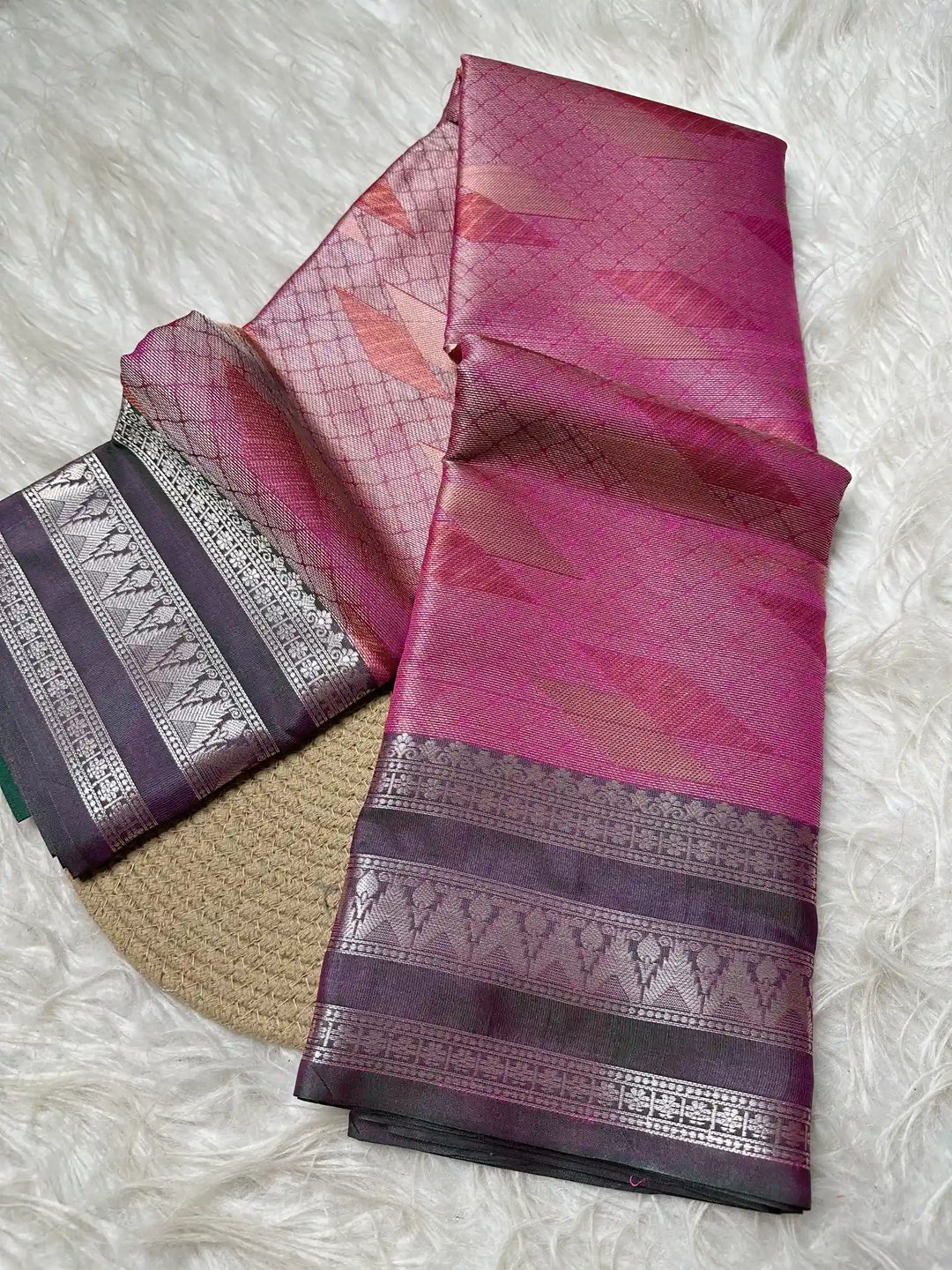 Premium Jacquard Weave Banarasi Saree