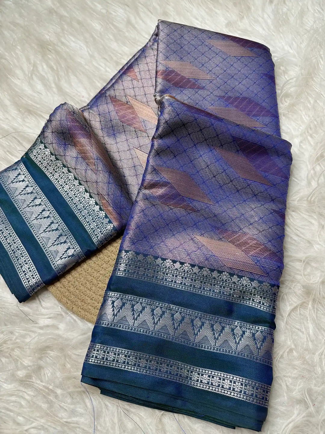 Premium Jacquard Weave Banarasi Saree